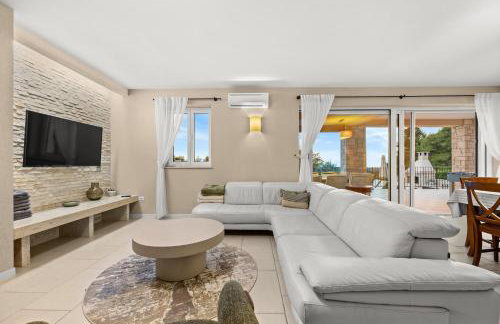 Villa Sterpazzi for 8 people near Poreč with 38 m2 heated pool, sea view & wellness - Foto 12