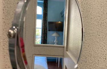 Mes à Moi in Pezenas - Appartements de charme - Baignoire Balnéo - Foto 51