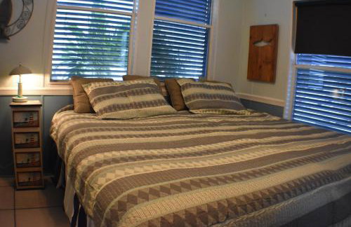 Pelican's Roost, Waterfront comfort at Venture Out - Foto 22