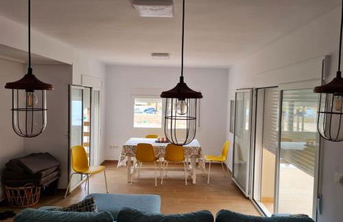 The perfect holiday apartment with fantastic views - Photo 8