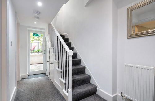 Stylish 2BR APT with Garden by St Pancras International - Foto 8