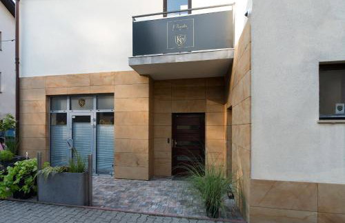 KP Claudia - Foto 33