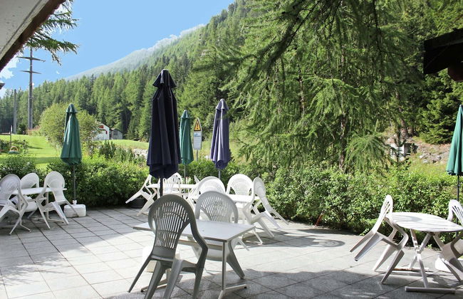 Chalet in Valais Near Ski Lift & Saas Valley - Photo 14