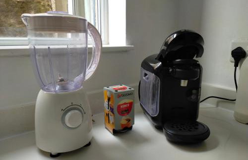 Newly Renovated 3 Bedroom House, 6 beds with 2 showers, near University Town Centre - Foto 16