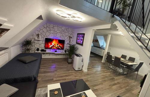 Moderne deluxe 3-Zi Eigentums- Maisonette-Wohnung IBM Bertrandt Mercedes - Foto 1