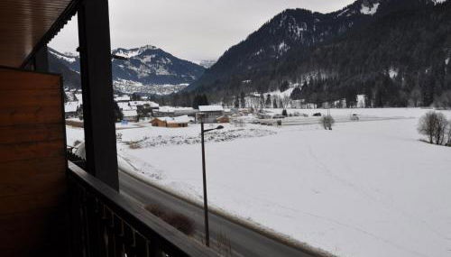 2 Pièces Près des Remontées avec Mezzanine et Parking - FR-1-692-8 - Photo 5