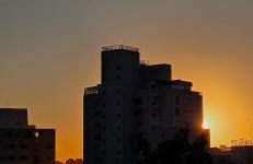 Apartamento Pé na Areia Enseada Guarujá - Foto 44