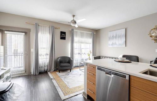 Skyline Serenity- Gym, Walk to Bars and Restaurants - Foto 23