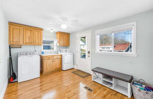 300 Degree Views, NEW HotTub, Firepit, Lighthouse - Foto 12