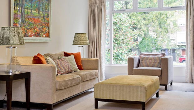 Tasteful 4bed Holland Park - Foto 3, Habitación