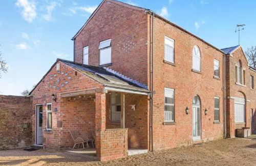 Cheshire Barns - Photo 37