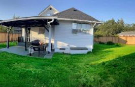 3-Minute JBLM Spacious & Cozy 4BR 2BTH Huge Yard - Foto 27