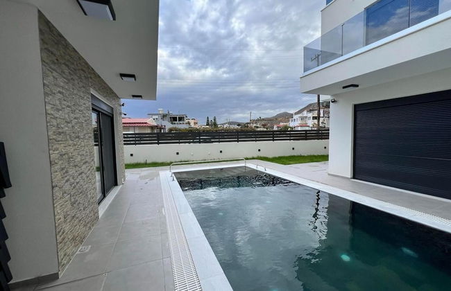 Elegant and Stylish Villas Complex in Crete - Foto 54