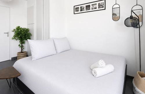 Studio, balcon, parking, commerces & transports - Foto 11