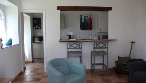 Le Vieil Home, au pied de la cité médiévale - Foto 3