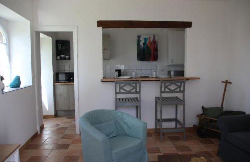 Le Vieil Home, au pied de la cité médiévale - Foto 3