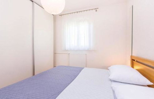 Big White apartment - Photo 15