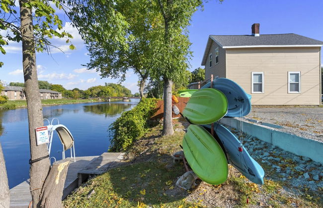 The Waterfront - Waterslide Game Room Sleeps 26 - Foto 69