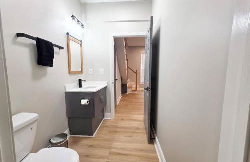 The Guesthouse at Pine Forest Hideaway - Near Jordan Lake & 12 Minutes to UNC - Photo 18