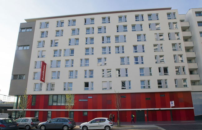 Residhome Paris Rosa Parks - Photo 22