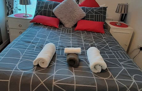Modern Apartment Minutes From Central London, UK - Foto 13