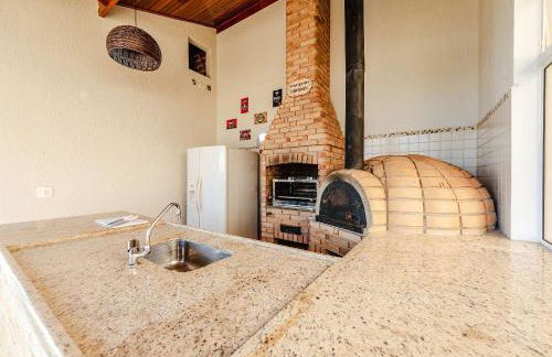 Refúgio com piscina, lareira e conforto, 1h de SP - Photo 51