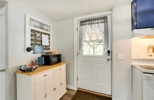 Chic and Central Apartment about 6 Mi to Sebec Lake! - Foto 4