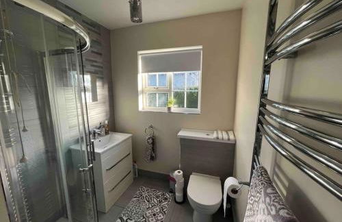 Cosy 4 bed bungalow in quiet residential area! - Foto 9