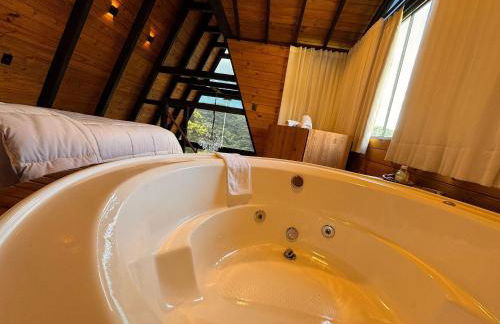 Chalé | Hidro | Churrasqueira | Vista maravilhosa - Foto 2