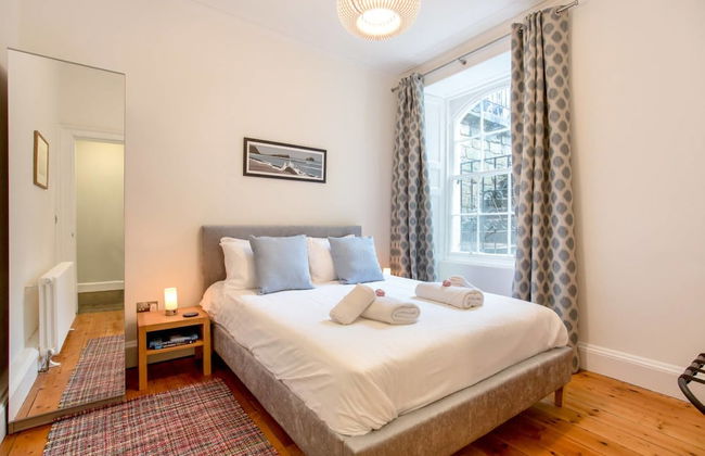 JOIVY Spacious 2 Bed Apt in Ideal City Centre Location - Foto 8