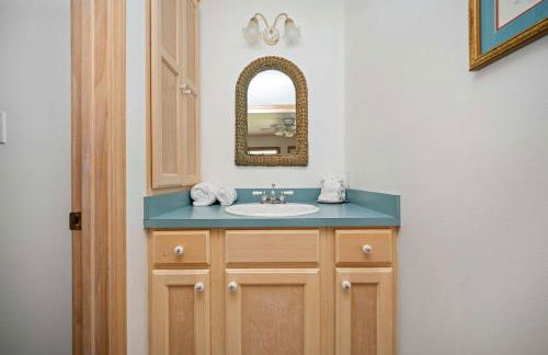 Secluded Waterfront Retreat for 23 - Dock Pets OK - Photo 80