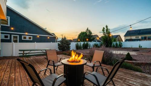 Spacious Family Getaway Near Downtown - Foto 3