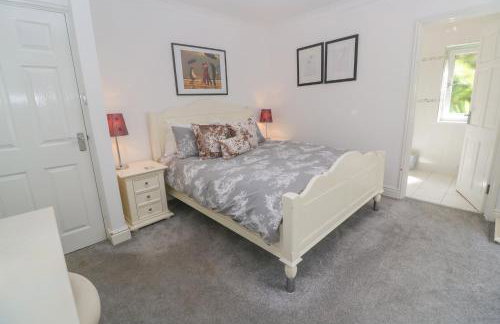 Cornerstone - Photo 16