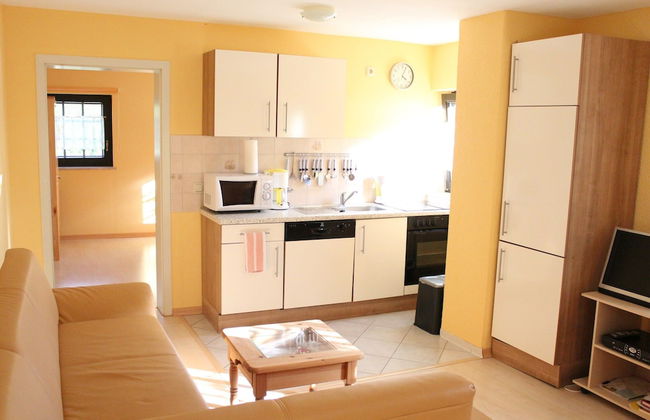 A Modern Apartment in the Hunsruck Region's Romantic Drohn Valley - Photo 15