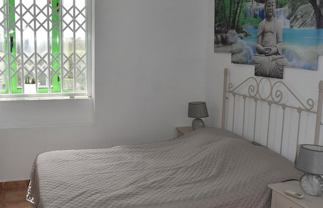 Les Cactus Remarkable 7 bed Villa - Private Pool - Photo 6