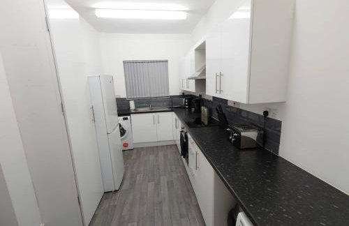 C Spacious 5 Bed - Pkg WiFi Long Stay - Foto 36