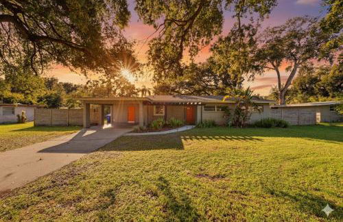 Happy Days at Two Oaks 4BD Home Minutes From Beautiful Lake Hollingsworth - Foto 2