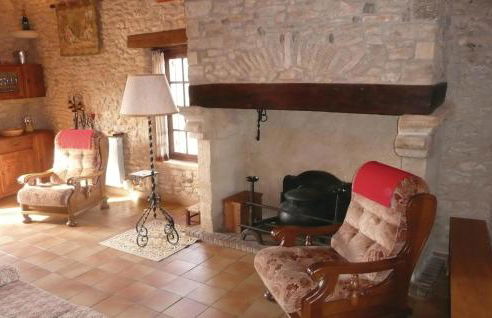 Gorgeous Home In Val-De-Louvre-Et-Caude - Foto 10