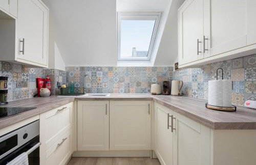 Historic 1BR Home in Culross Near Filming Sites - Foto 40