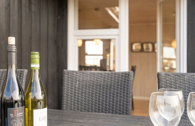 "Hroswitha" - 100m from the sea - Photo 7