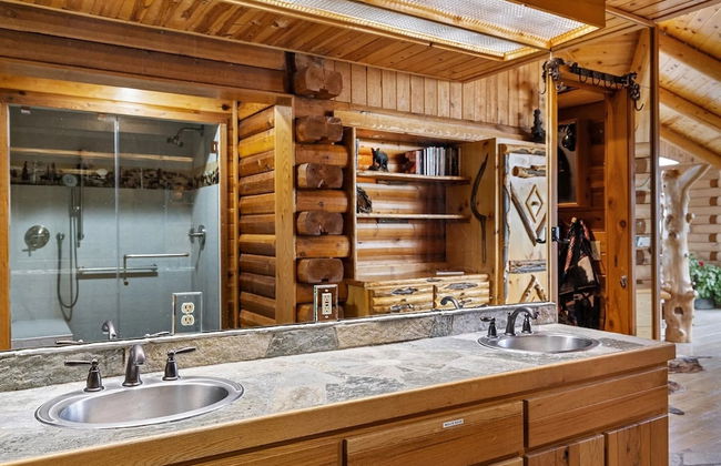 NEW! Elk Refuge Safari Chalet with Teton Views! - Foto 14