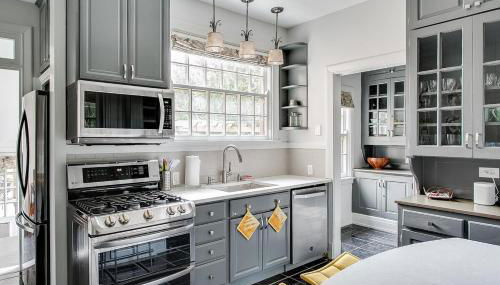 Regal Mansion with Private Garden in Quiet Area-Family Friendly - Foto 3