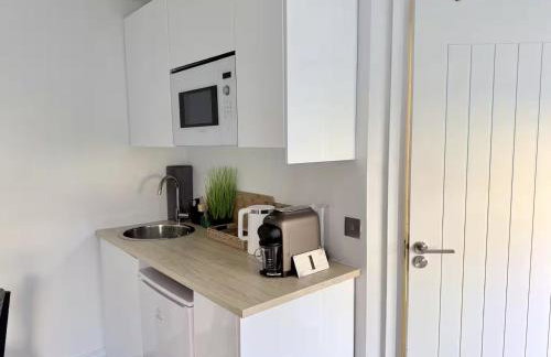 Comfy studio in Gatwick - Foto 6