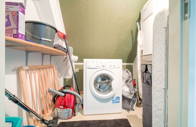 Captivating Holiday Home in Zeewolde near Forest - Foto 27