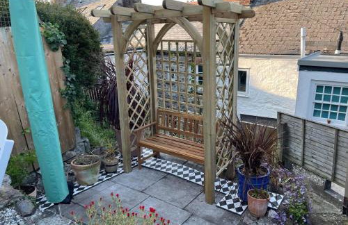 Smugglers Cottage in Penryn Nr Falmouth - Photo 18