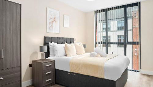Modern 2-Bed Apartment - Jewellery Quarter - Fast Wi-Fi - Netflix 5AH - Foto 3, wardrobe