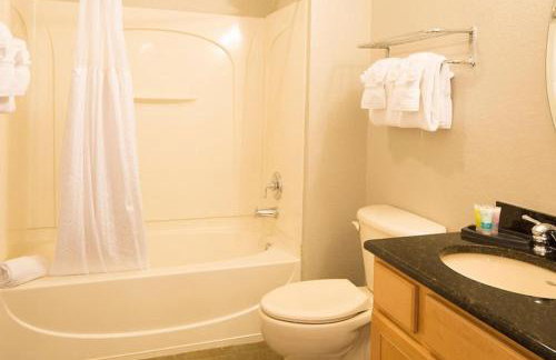 Take the Family to Orlando in this great 2BD in a resort setting with tons of amenities - Foto 13