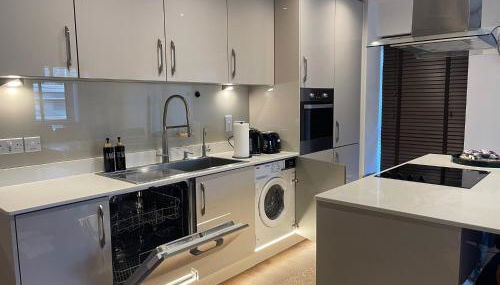 The Comfort, with Free Parking, Harlow - Foto 3