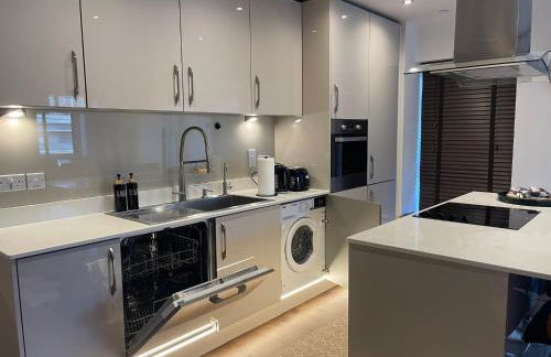 The Comfort, with Free Parking, Harlow - Foto 3