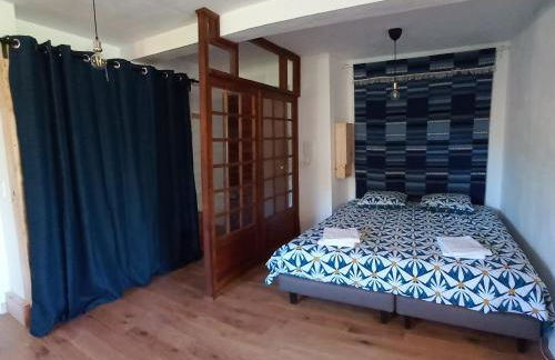 Loft climatisé "La pinède", 50 m2, très calme, 5 mn à pied des plages, lit King Size - Foto 6